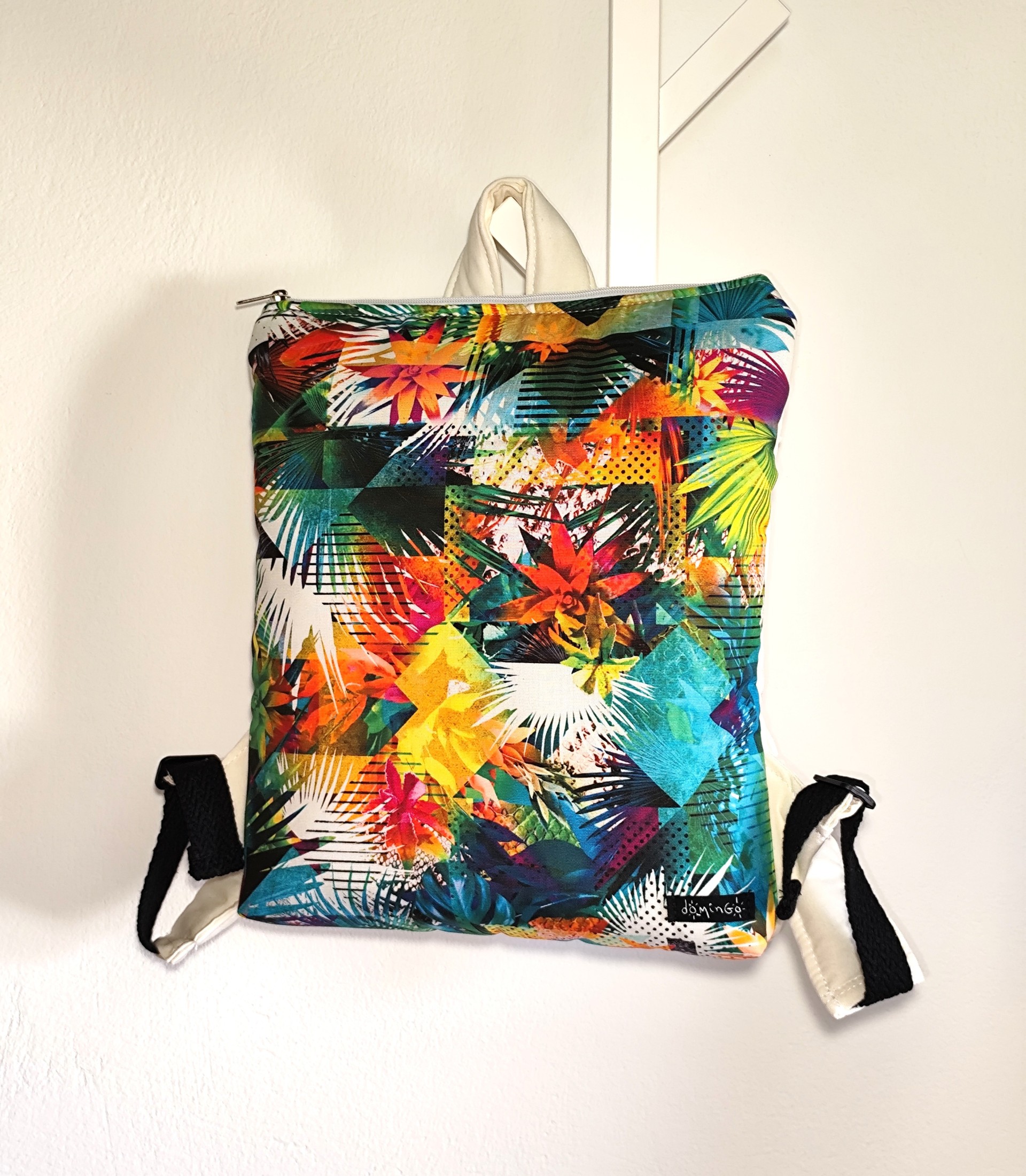 Tropical Mosaic Puffer Backpack Medium